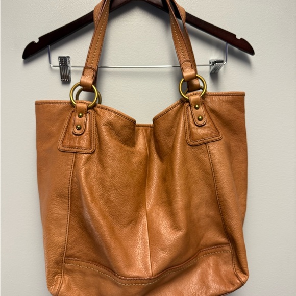 The Sak brown Pebbled Ashbury Shoulder Bag Purse Tote Cow Leather New/Used - Picture 3 of 9